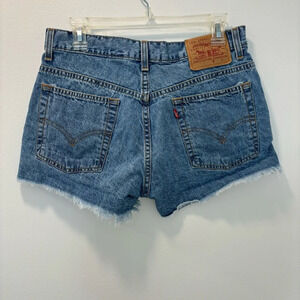 Levi Denim Jean Shorts Distressed Raw Hem High Rise Medium Wash